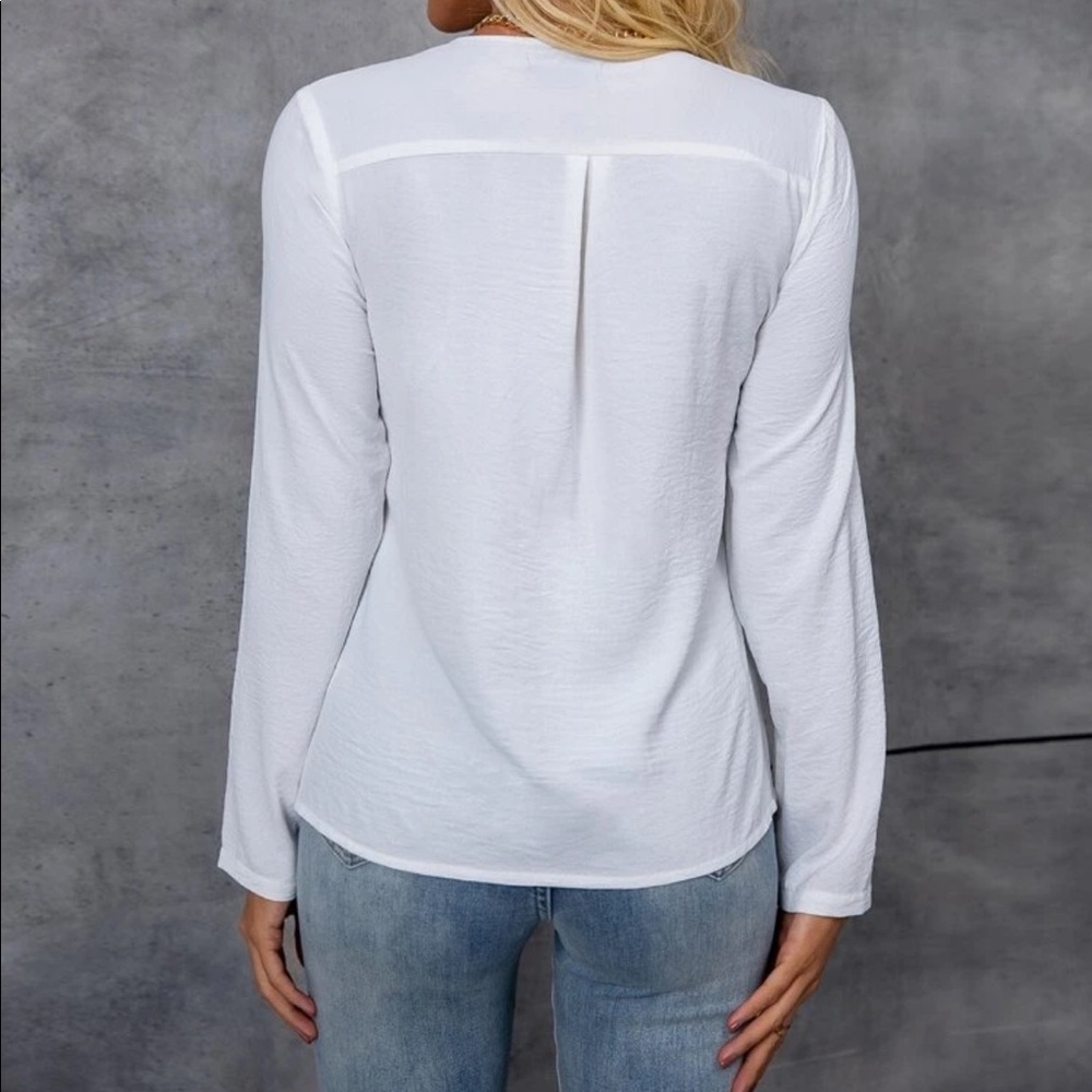 Boho sequins detail V neck blouse - Picture 3 of 4